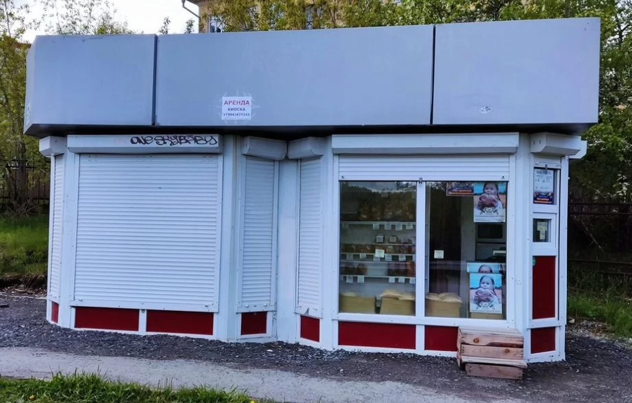 Новоуральск, около ул. Театральный проезд, 20